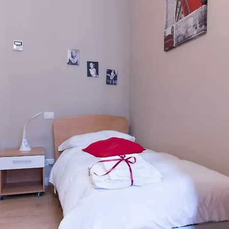 Beautiful In San Giovanni Close To Colosseo *